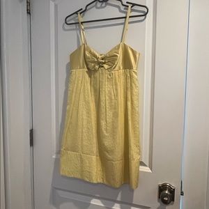 Bcbg yellow dress w/ bow